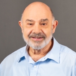  Domenic P. Aiello, MD 