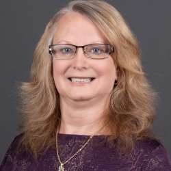  Laura Thayer, NP 